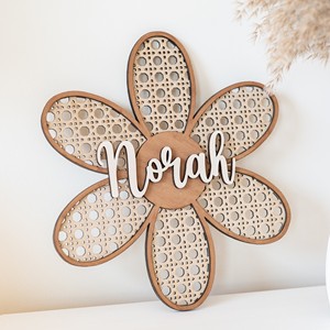 Panneau mural en forme de fleur panneaux muraux en bois avec texte personnalisé pour la décoration de la chambre, du salon ou de la porte - Product Image 1