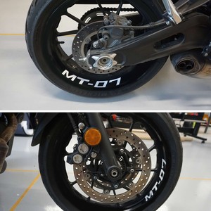 Adesivo Personalizzato con Logo per Cerchioni Moto Yamaha MT-07, Scritte Adesive per Serbatoio - Product Image 3