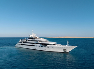 Yate a Motor de Lujo Moderno, de Fibra de Vidrio, con Motor Intraborda de 300HP, Control con Pantalla Táctil, 24.3m, Multi-Plataforma, Barco de Crucero Oceánico Personalizado - Product Image 1