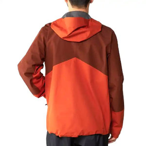Chaqueta de lluvia de lana de invierno para hombre de alta calidad, ropa de calle transpirable para exteriores con patrón de letras cortavientos para días lluviosos - Product Image 2