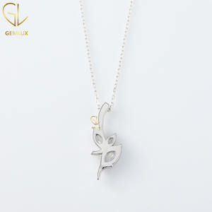 Colgante de collar de diamantes Marquesa de lujo de nuevo diseño, collar inspirado en hoja de moissanita de corte Marquesa de tres piedras - Product Image 2