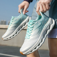 Chaussures de sport de luxe pour hommes, logo personnalisé, vente chaude, chaussures de course de qualité supérieure, design italien