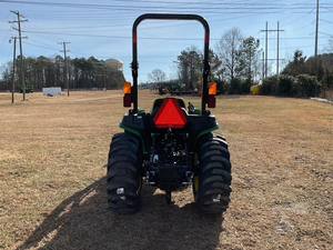 Tracteur utilitaire compact John Deere 3025E 2025, 25 CV, 4 roues motrices, transmission hydrostatique, à vendre - Product Image 5