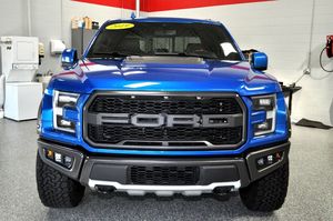 Auto Usado de Calidad a Precio Accesible, Ford F-150 Raptor 2019, 4x4, SuperCrew, Caja de 5.5', Volante a la Izquierda - Product Image 3