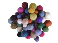 Boules en feutre du Népal de luxe écologiques de 5 cm, boules en feutre de laine pour chat, couleur personnalisée, jouets interactifs faits à la main, artisanat d'Ahana