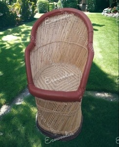 Neuer modischer Rattan stuhl mit hoher Rückenlehne Rattan Royale Bamboo Cane Wicker Chair Vielseitiger Stuhl für Schlafzimmer Wohnzimmer Restaurant