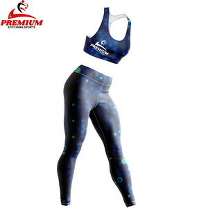 Sujetador deportivo y pantalones cortos sin costuras de alta calidad a la moda, conjunto de entrenamiento de 2 piezas, conjuntos de entrenamiento de gimnasio con logotipo personalizado para mujer - Product Image 3