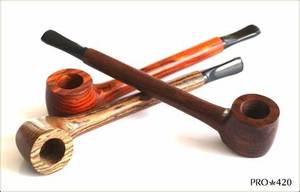 Pipa de madera hecha a mano con diseño tallado rústico de resina táctil para uso diario, experiencia tranquila y aspecto de estilo Ángel - Product Image 5