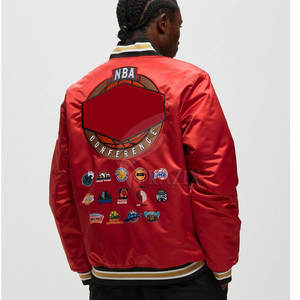 Chaqueta Bomber de Satén con Cuello Alto y Corte Ajustado, Hecha a Medida para Hombre, Cálida, de Invierno, Secado Rápido, Transpirable, con Logotipo Personalizado, Venta al Por Mayor - Product Image 2