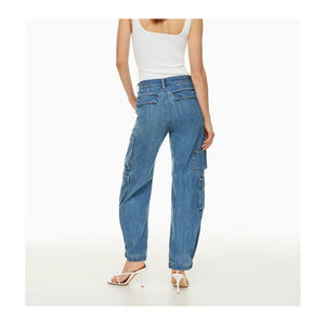 กางเกงคาร์โก้ยีนส์ผ้าเดนิมทรงลำลองหลายกระเป๋าสำหรับผู้หญิง เป็นมิตรกับสิ่งแวดล้อม ระบายอากาศได้ดี ผ้าฝ้าย 100% ปรับแต่งได้ ขายส่งจากปากีสถาน - Product Image 5