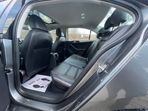 Sedán J-ETTA SE 2015 USADO EN EXCELENTES CONDICIONES, TRANSMISIÓN AUTOMÁTICA DE 6 VELOCIDADES, MOTOR DE 170HP - Product Image 5