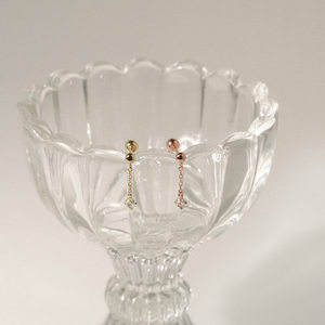 Orecchini alla moda da donna con catena cubica in zirconio a forma di triangolo da donna con orecchini a bottone Fine in oro 14k-Jewelry gioielli di base per gioielli - Product Image 4