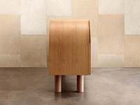 Meuble TV Hobbit élégant au design épuré, construction robuste, rangement extensible, mobilier moderne pour salon