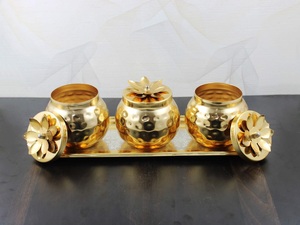 Caja de fruta seca con acabado dorado de diseño martillado hecho a mano para productos decorativos de mesa de Hotel en casa a precio mayorista - Product Image 5