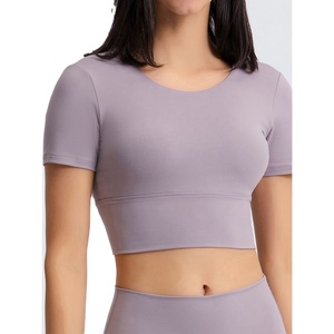 Top personalizado de poliéster y LICRA para entrenamiento, tallas grandes, deportes, cintura alta, secado rápido, gimnasio, yoga para mujer, venta al por mayor, fitness personalizado - Product Image 1