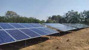 แผงโซลาร์เซลล์ Sunlight SIEPL-16BB 595W ชนิด N-Type PERC ประสิทธิภาพ 25% โมโนคริสตัลไลน์แบบสองหน้า สำหรับติดตั้งบนหลังคา ระบบออฟกริด เชิงพาณิชย์ - Product Image 3