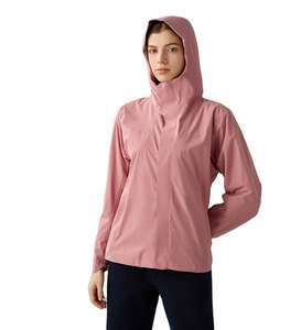Veste d'extérieur respirante pour femmes OEM Soft Shell coupe-vent veste résistante à l'eau avec fermeture éclair marque privée - Product Image 2