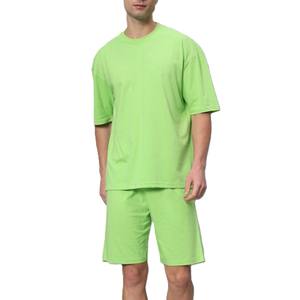 Ensemble de survêtement d'été pour homme en coton respirant de haute qualité avec t-shirts à imprimé en relief et short assorti - Product Image 1