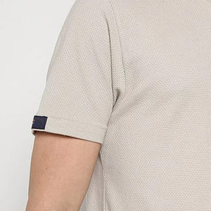 La mejor última moda, camiseta de hombre de Color sólido para adultos, transpirable, diseño OEM personalizado, Camiseta lisa de secado rápido para hombre - Product Image 4