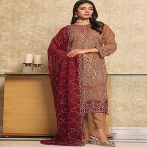 ชุดเดรสผ้าชีฟอง3ชิ้นแม็กซี่จากนักออกแบบชุดเดรสปากีสถานแบบดั้งเดิมสำหรับใส่ไปงานปาร์ตี้ - Product Image 2