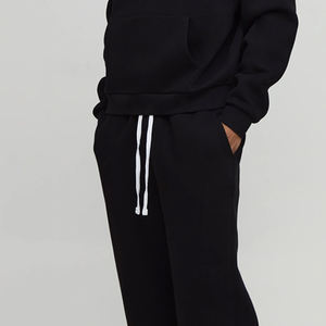 Pantalon de survêtement homme couleur unie, design de haute qualité avec taille élastique et cordon de serrage, streetwear 2026 pour acheteurs en gros, pas cher - Product Image 3