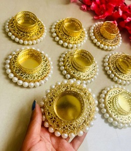 Support de lumière de thé d'or, faveur de mariage indien, bougeoir, lanternes, pots de bougie, décoration de maison de Diwli, décor de dessus de table - Product Image 3