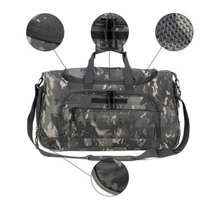 Bolsa de Gimnasio de Gran Capacidad para Uso en Exteriores, Diseño Personalizado, Hecha en Pakistán, de Alta Calidad - Product Image 6