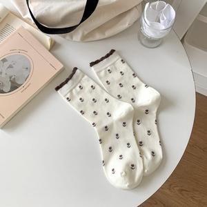 Nouvelles chaussettes pour femmes tendance 2026, vente chaude, chaussettes à volants de haute qualité, confortables, pour hommes, chaussettes de sport, chaussettes athlétiques - Product Image 4