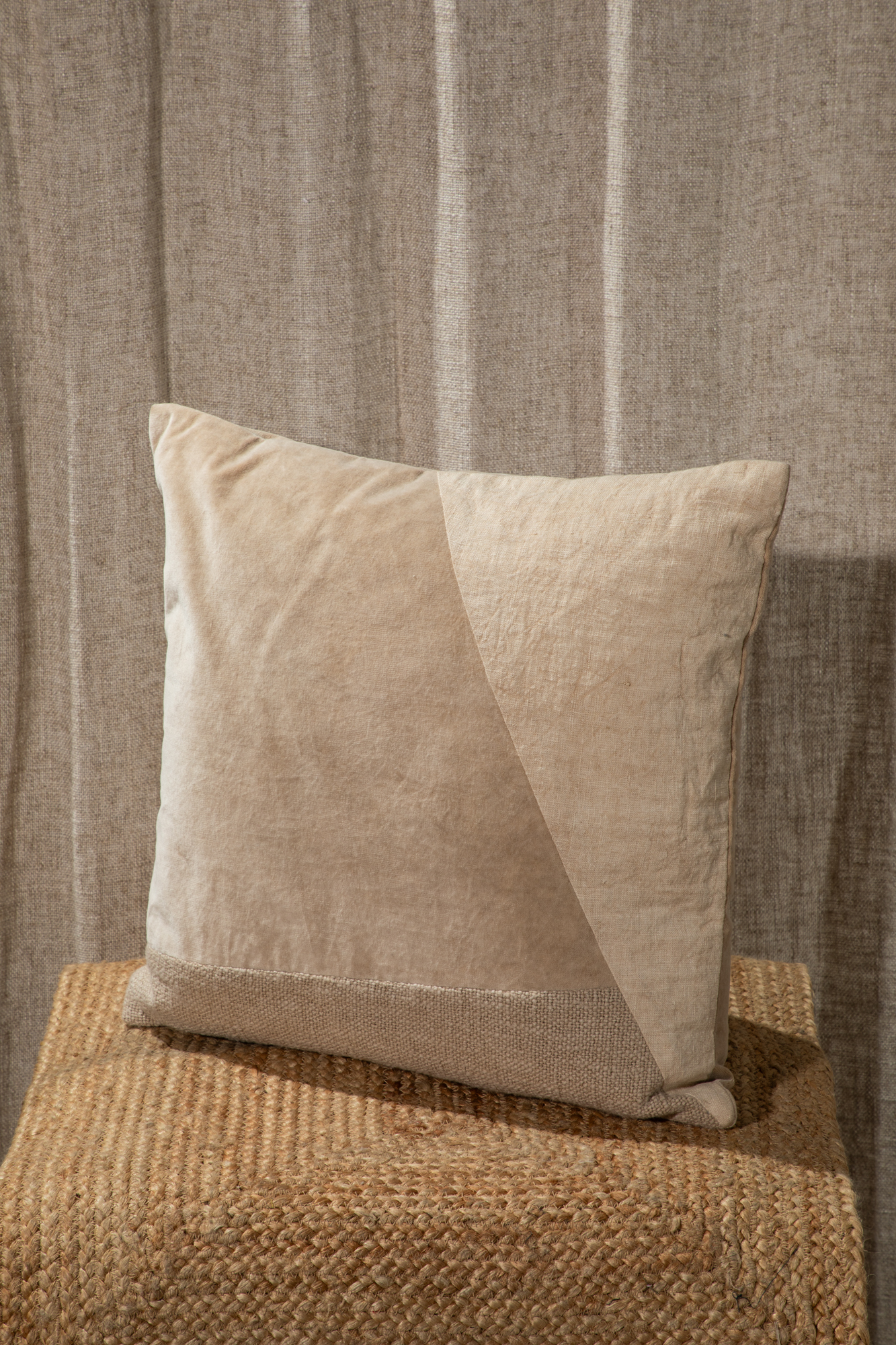 อาร์ไอ- 20977