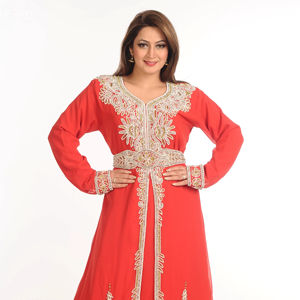 Pierres et perles rouges Zari Work Embellish Georgette Style islamique Arabian Maxi Party Wear Kaftan - Product Image 1