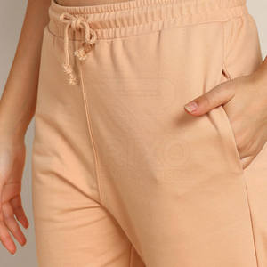 Quantité minimale de commande bas Conception personnalisée Survêtements pour femmes Utilisation en extérieur Vêtements pour femmes Survêtement uni de couleur unie - Product Image 3