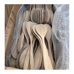 Juego de regalo de cocina con cuchara de madera del proveedor de Vietnam 99 DATOS dorados para hogares y empresas de alimentos - Product Image 6