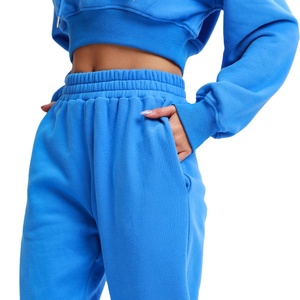 Vente en gros de survêtements pour femmes 2025 Fashion New Design Sports Girls Tracksuit Women Slim Fit Yoga Tracksuits Two Piece Set - Product Image 2
