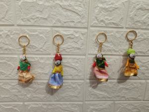 พวงกุญแจตุ๊กตาญี่ปุ่นแบบดั้งเดิมพวงกุญแจคู่รักทำด้วยมือพวงกุญแจรถหลากสีแขวนผนัง - Product Image 4