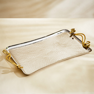 ถาดเสิร์ฟโลหะลายดอกไม้สุดสร้างสรรค์พร้อมด้ามจับสีทองขัดเงาสำหรับตกแต่งบ้านและถาดวางตรงกลางสำหรับจัดเลี้ยง - Product Image 1