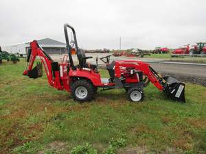Tractor Massey Ferguson 1GC.25 NUEVO Y USADO 2025 con retroexcavadora a precio económico - Product Image 6
