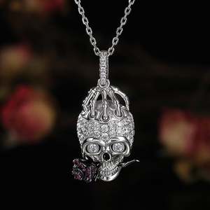 Collier Jeulia Forever Romance en argent sterling avec crâne et rose - Product Image 4