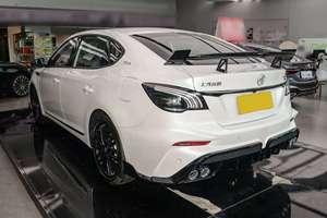 Oferta Especial: Auto M g 6 2025, 1.5T, 181 hp, L4, 5 Puertas, 5 Plazas, Hatchback, Nuevo y Económico, Transmisión de Doble Embrague de 7 Velocidades - Product Image 5