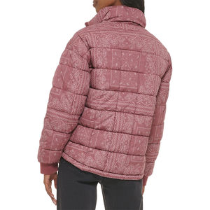 Chaqueta acolchada estampada para mujer, cómoda y cálida para uso diario en invierno, proveedor mayorista de chaquetas acolchadas para mujer. - Product Image 6