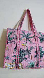 กระเป๋าสะพายไหล่ของผู้หญิงผ้าฝ้ายบุนวมสีชมพู - Product Image 3