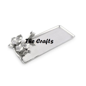 Plateau de service en métal de meilleure conception avec poignées en feuille d'or plateau de service d'aliments de taille et de forme personnalisées à vendre - Product Image 3