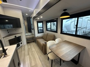 EXCELENTE, IMPECABLE, Usado, 2025 F-o-r-e-s-t R-i-v-e-r W-i-l-d-w-o-o-d H-e-r-i-t-a-g-e Glen 375FAM - Product Image 5