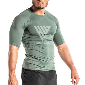 T-shirts de sport de haute qualité à prix imbattables, rashguards pour l'entraînement et la pratique du BJJ, rashguard à manches courtes en faible quantité minimale de commande - Product Image 4