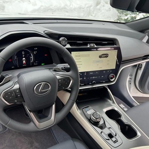 Lexus RZ 450e Lu-xur-y AWD Plus altamente comercializable - Product Image 3