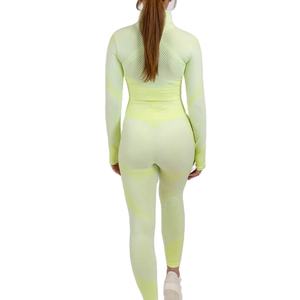 Conjunto de Yoga Elástico de Compresión con Leggings Sin Costuras de Camuflaje y Efecto Scrunch para Mujer, Uso en Exteriores, MARCA HS 2026 - Product Image 6