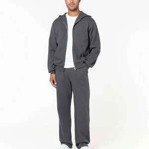 Conjunto de chándal para hombre con logotipo personalizado y detalles en contraste - Product Image 3