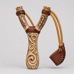 Slingshot artisanal avec bois de cerf, construction traditionnelle haut de gamme en bois de cerf naturel, prise en main confortable, camping en plein air - Product Image 2