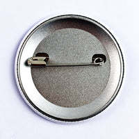 Badge bouton rond en soie de 56 mm avec épingle de sûreté et aimant - Épingle décorative personnalisée pour vêtements - Product Image 2