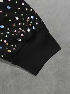 Sudaderas con capucha con cremallera y mangas con tachuelas de diamantes de imitación multicolores, ropa de calle de lana de gran tamaño, chaqueta Hotfix de cristal, diseño de logotipo personalizado - Product Image 3