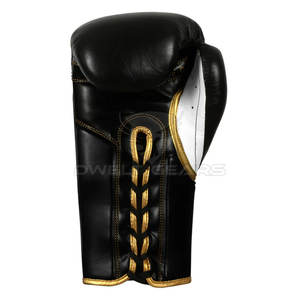 Gants de boxe professionnels en cuir PU avec logo personnalisé avec lacets pour l'entraînement et le combat dans les arts martiaux - Product Image 4